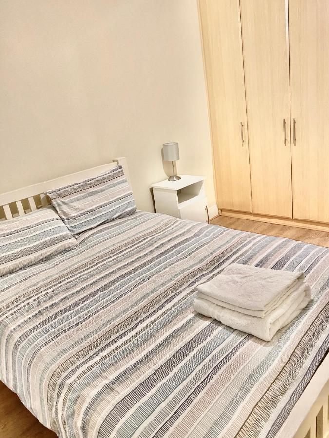 Lovely 2 Bedroom Apartment In Dublin City Esterno foto