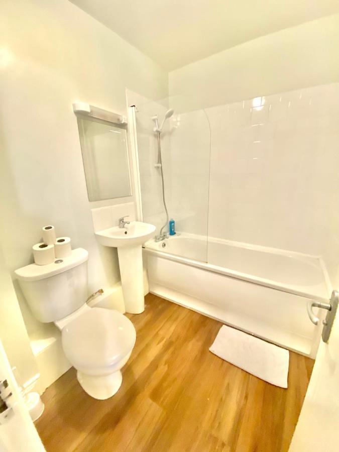 Lovely 2 Bedroom Apartment In Dublin City Esterno foto